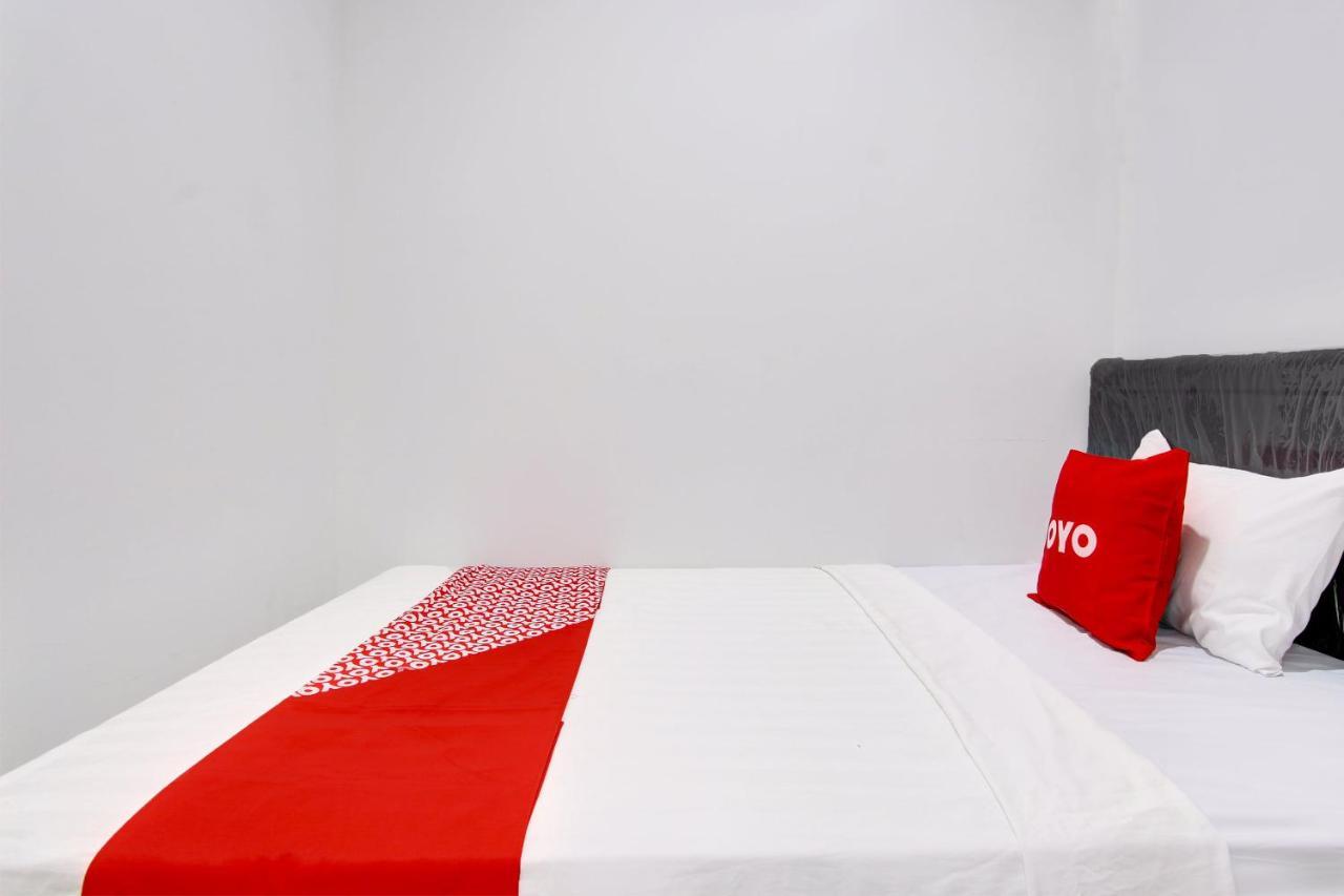 ホテル Oyo 92479 Pasadena House Krapyak エクステリア 写真
